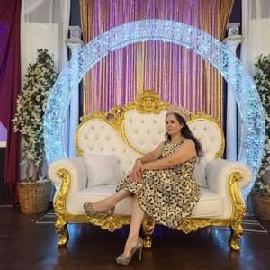 Meet your Posher, Marisol